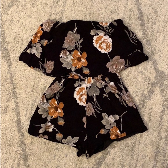 Fashion Nova Pants - Strapless romper